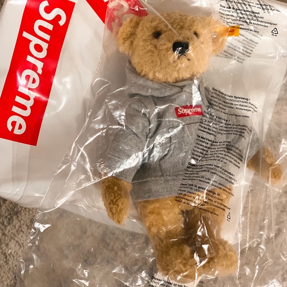 Supreme Other - Supreme Steiff Bear Box Logo Heather Grey